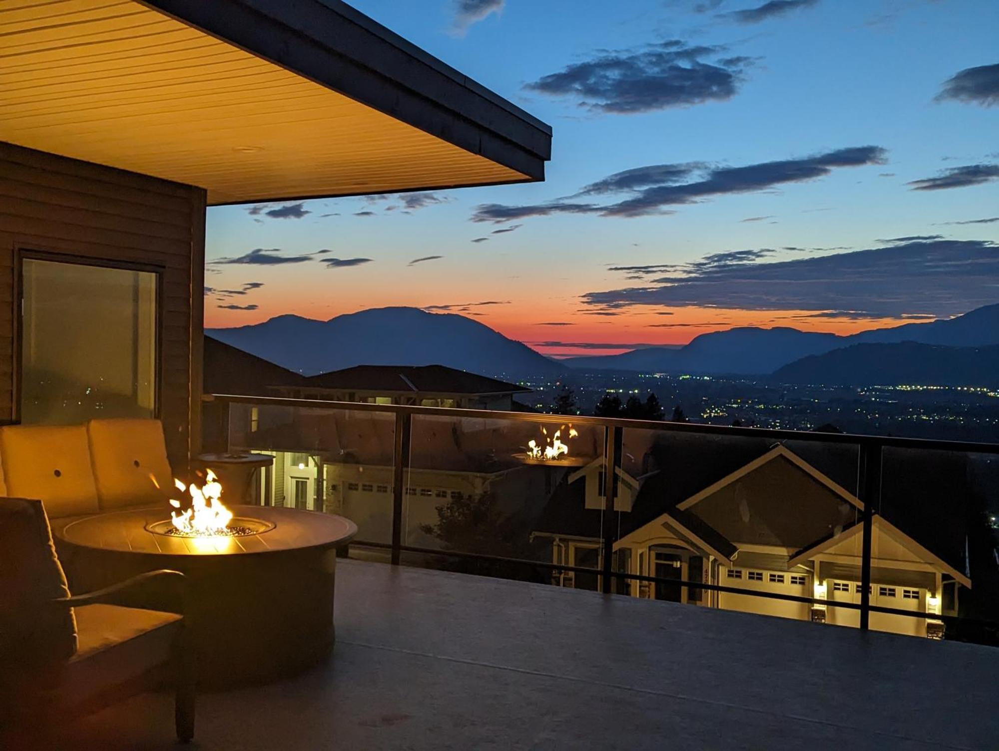 奇利瓦克Mountain Retreat With Views, Hot Tub, Games & Ac别墅 外观 照片